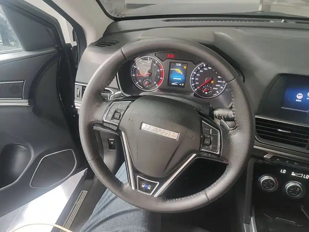 Haval H6 — фото 10