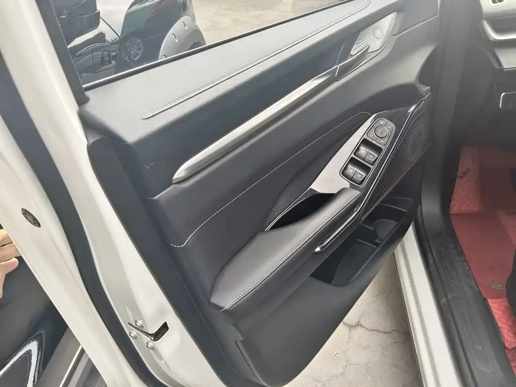 Haval H6 — фото 10