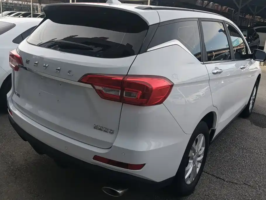 Haval M6 — фото 3