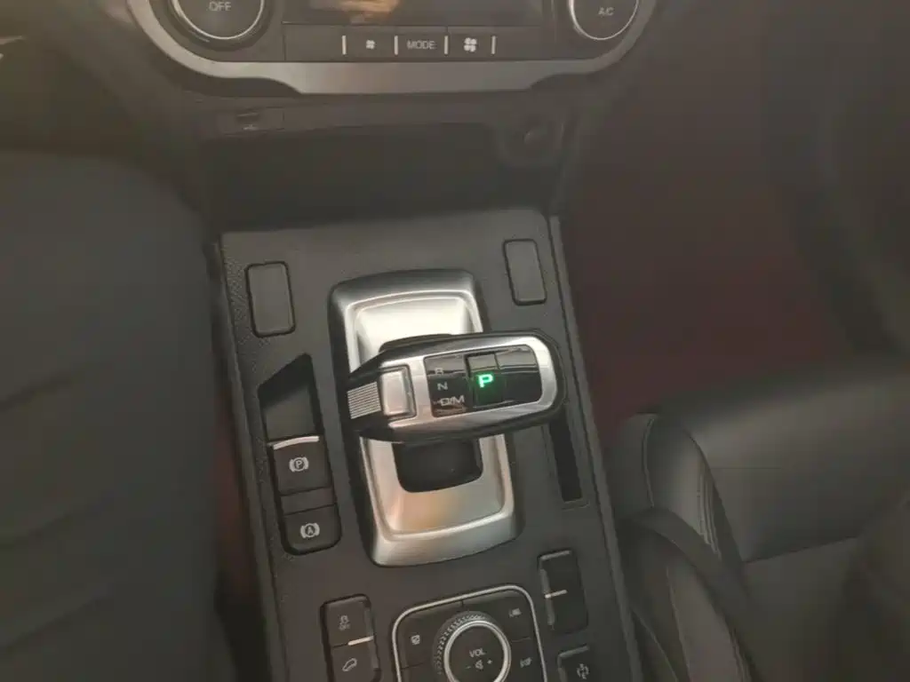 Haval H6 Coupe — фото 13