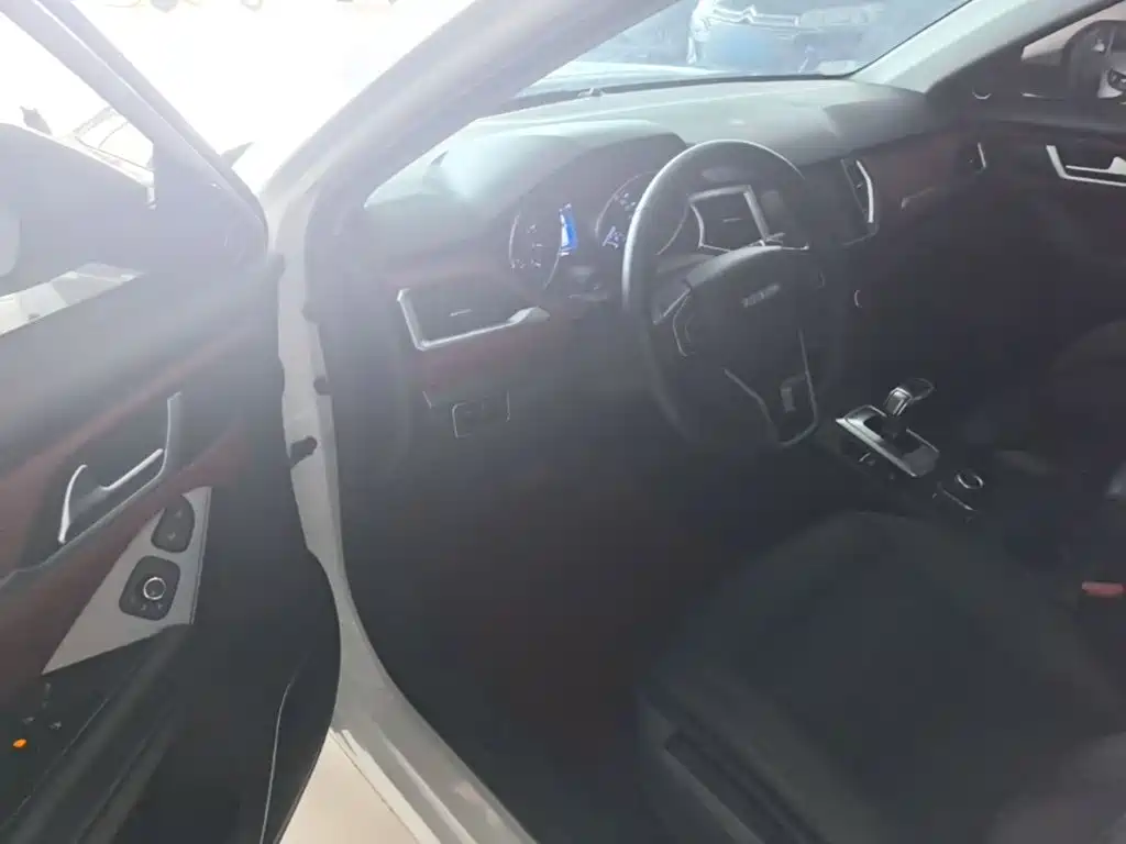 Haval H6 Coupe — фото 15