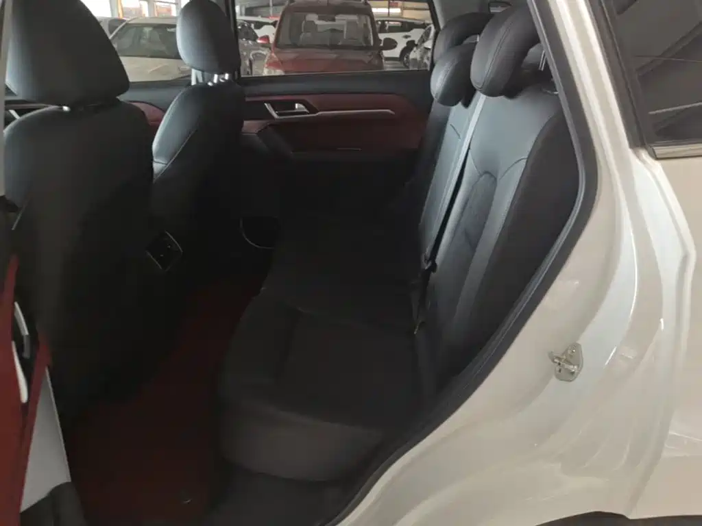 Haval H6 Coupe — фото 16