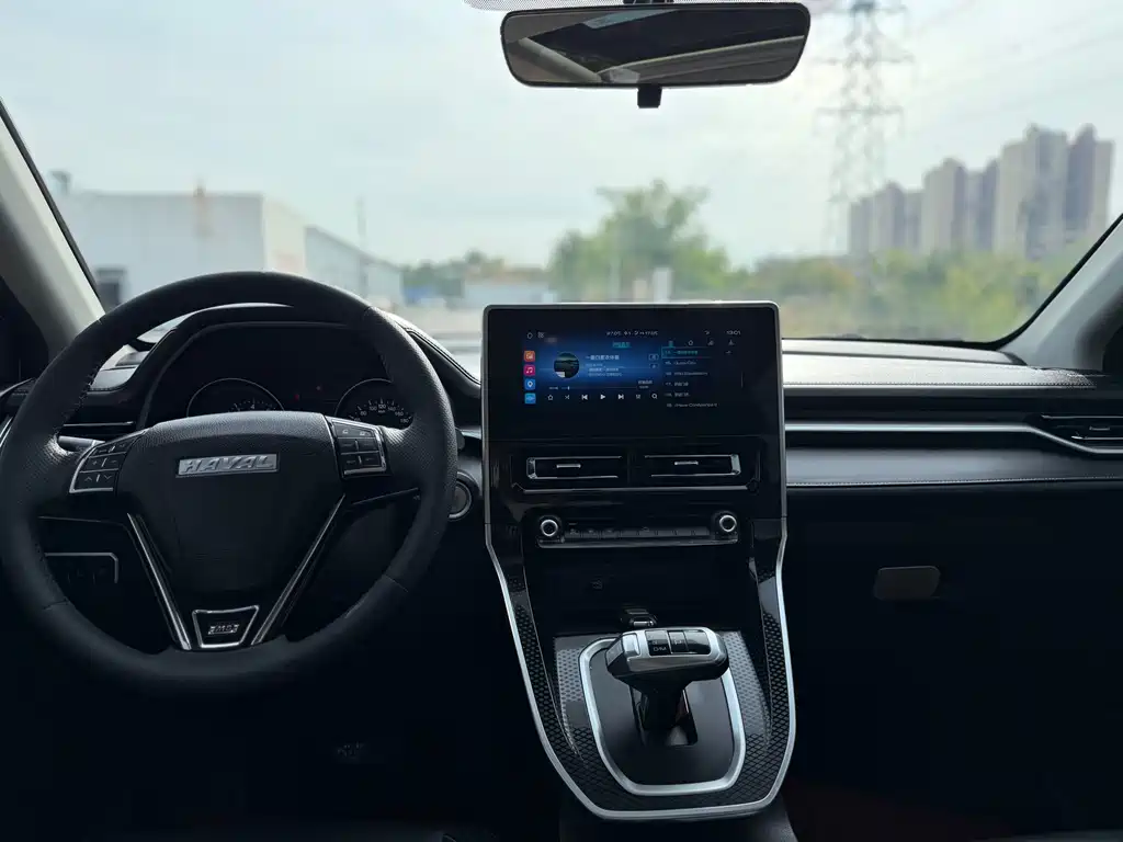 Haval M6 — фото 10