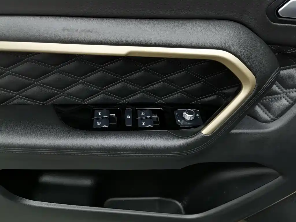 Haval H6 — фото 9