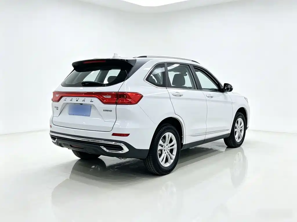 Haval M6 — фото 6