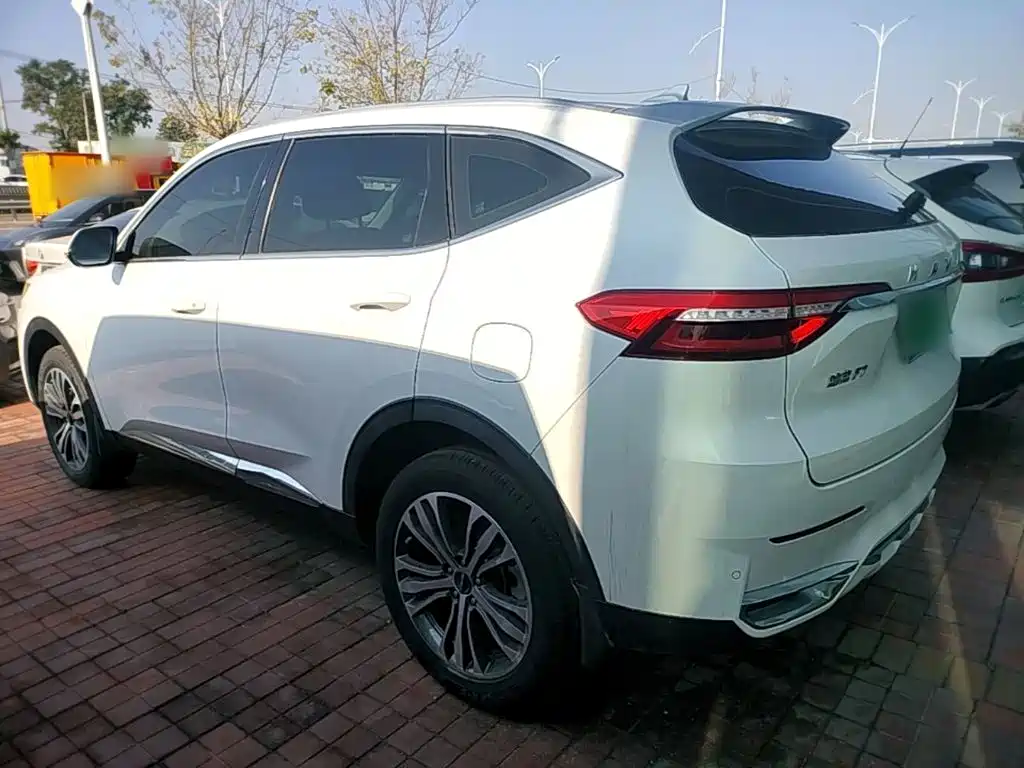 Haval F7 — фото 4