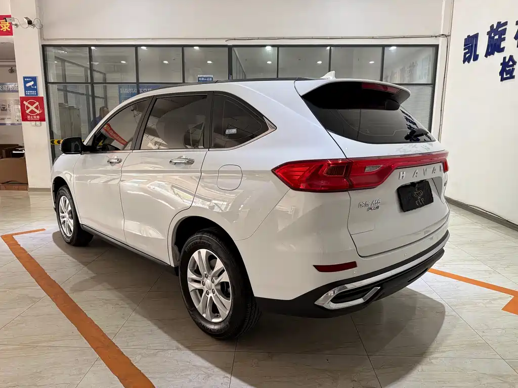 Haval M6 — фото 6