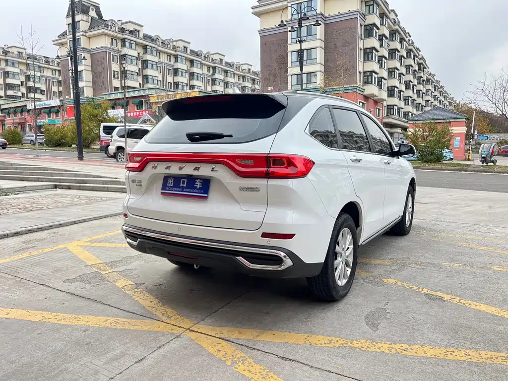 Haval M6 — фото 5