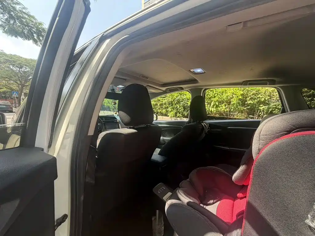 Honda Fit — фото 6