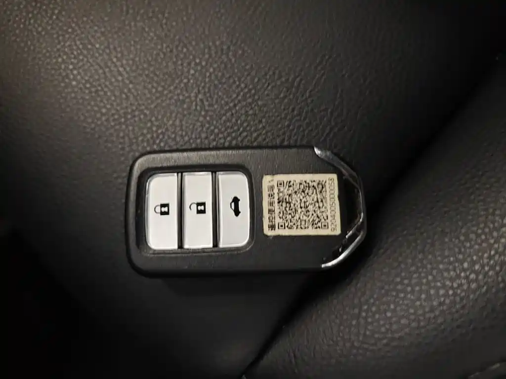 Honda Fit — фото 8