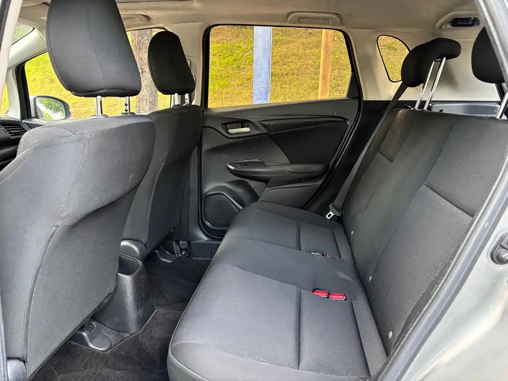 Honda Fit — фото 17