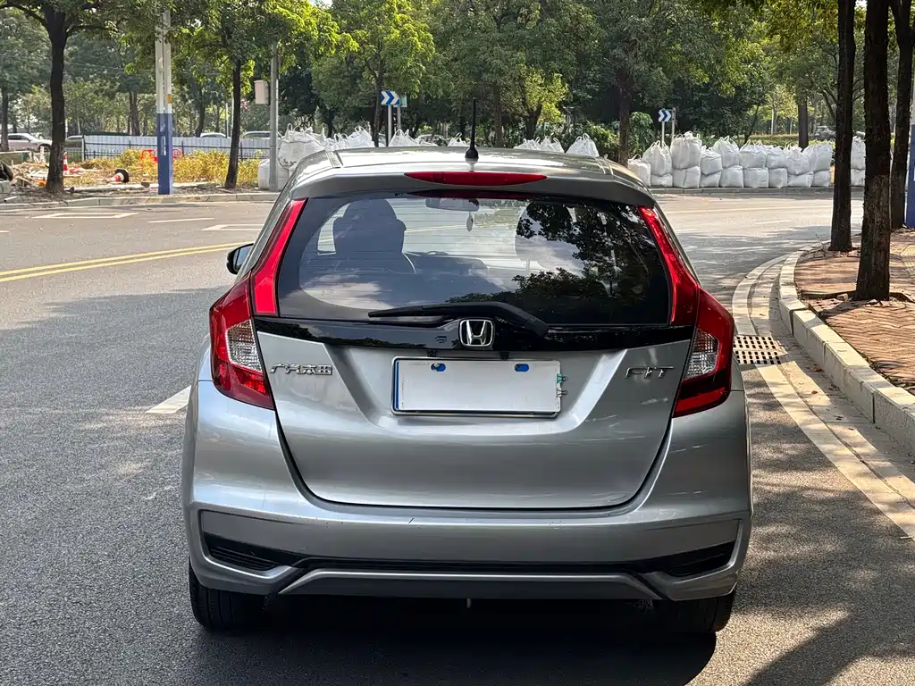 Honda Fit — фото 28