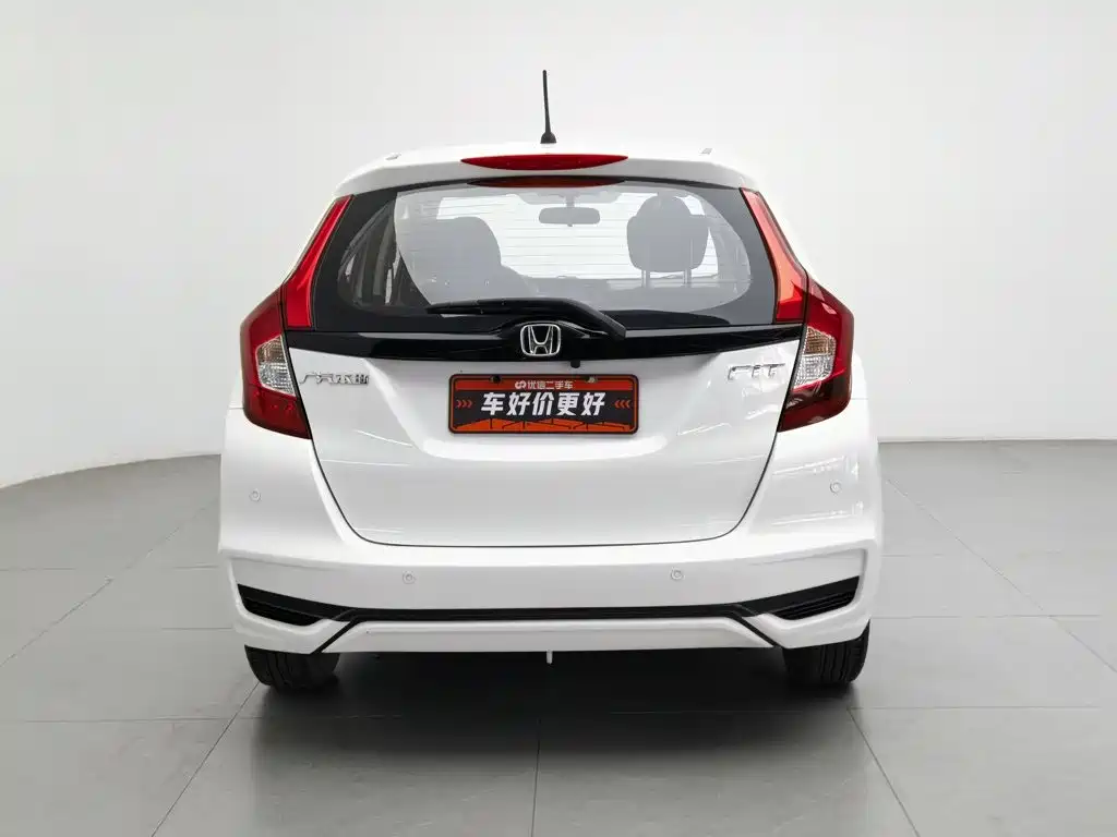 Honda Fit — фото 4