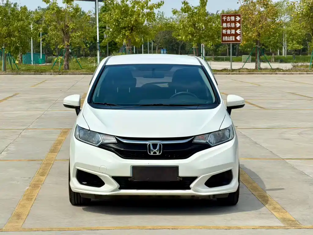 Honda Fit — фото 3