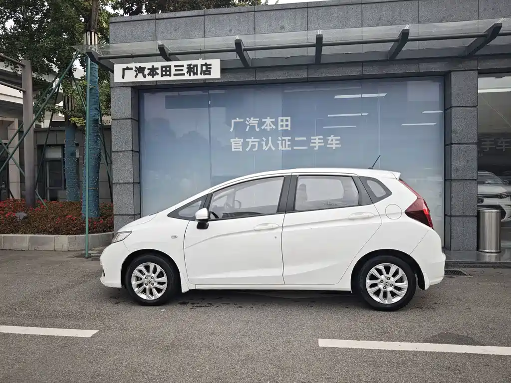 Honda Fit — фото 2