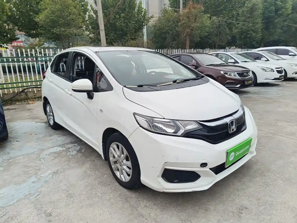 Honda Fit — фото 3