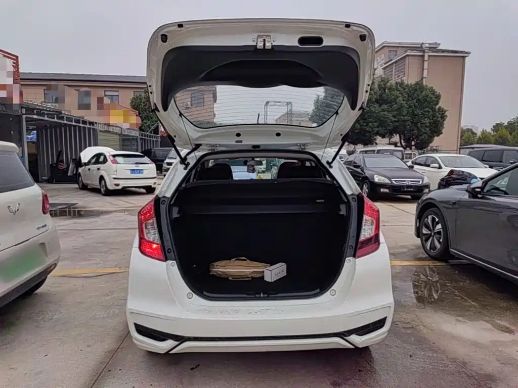 Honda Fit — фото 18