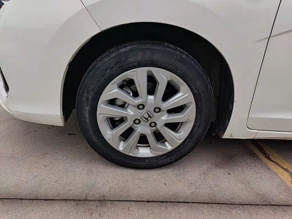Honda Fit — фото 22