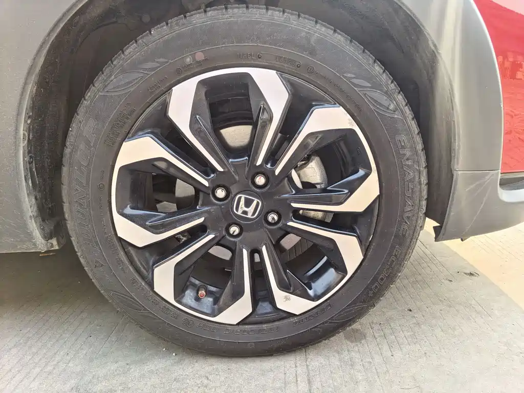 Honda Fit — фото 11