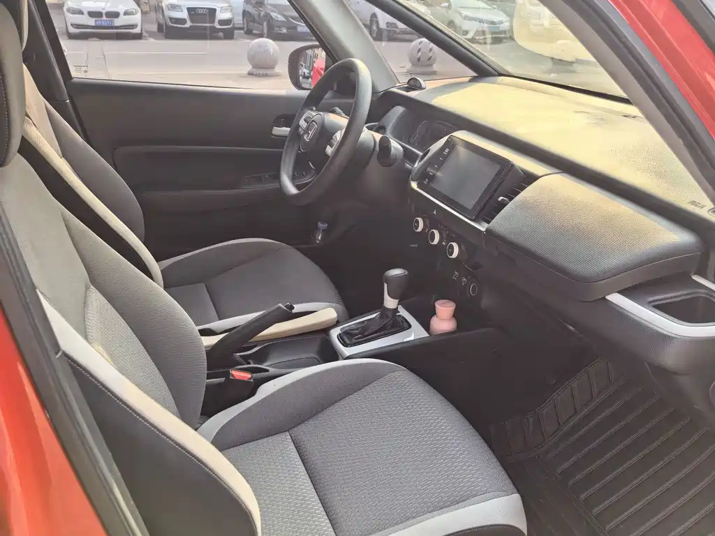 Honda Fit — фото 5