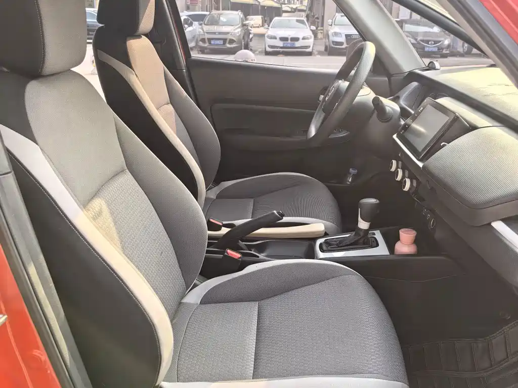 Honda Fit — фото 7