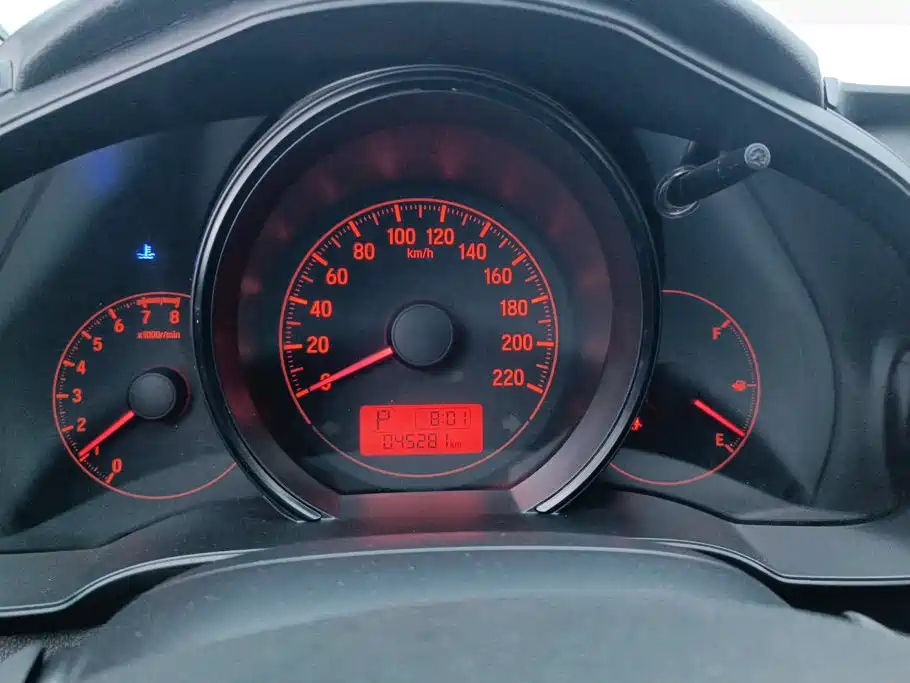 Honda Fit — фото 14
