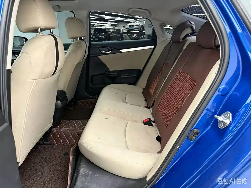 Honda Civic — фото 3