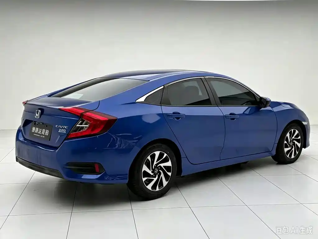 Honda Civic — фото 6