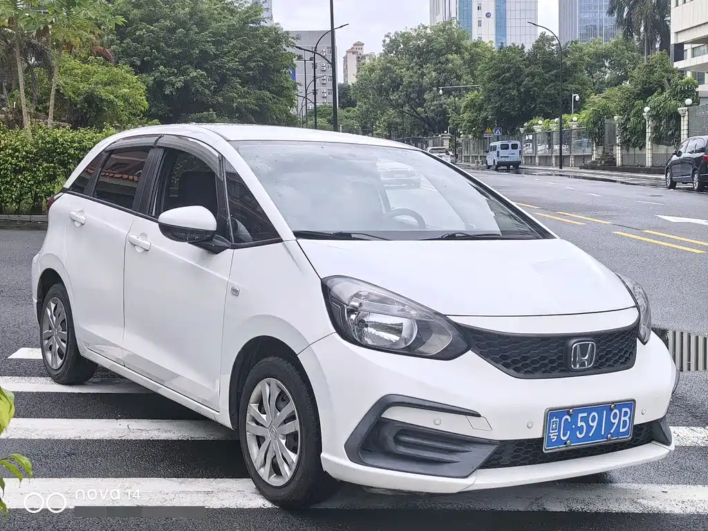 Honda Fit — фото 2