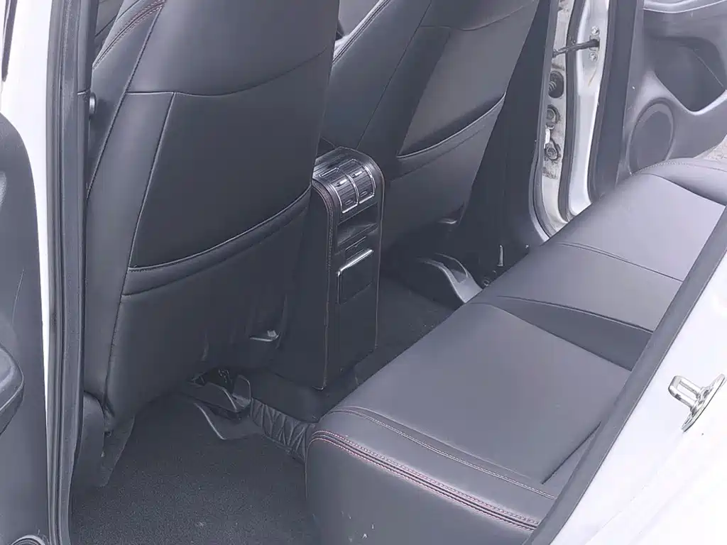Honda Fit — фото 5