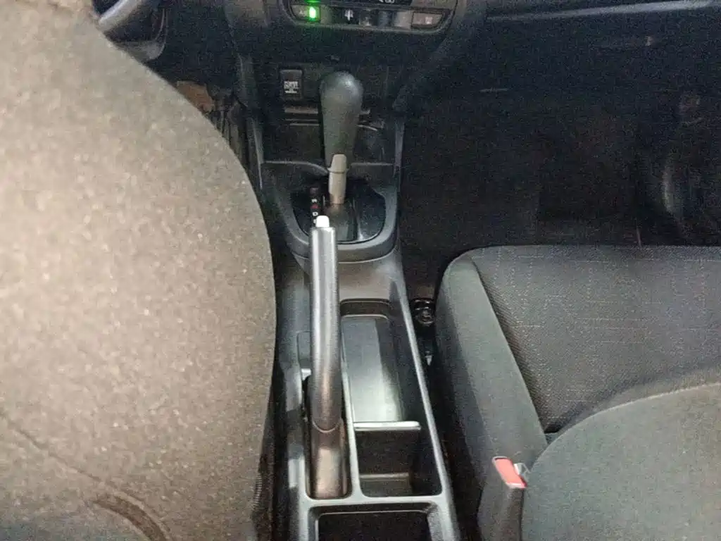 Honda Fit — фото 13