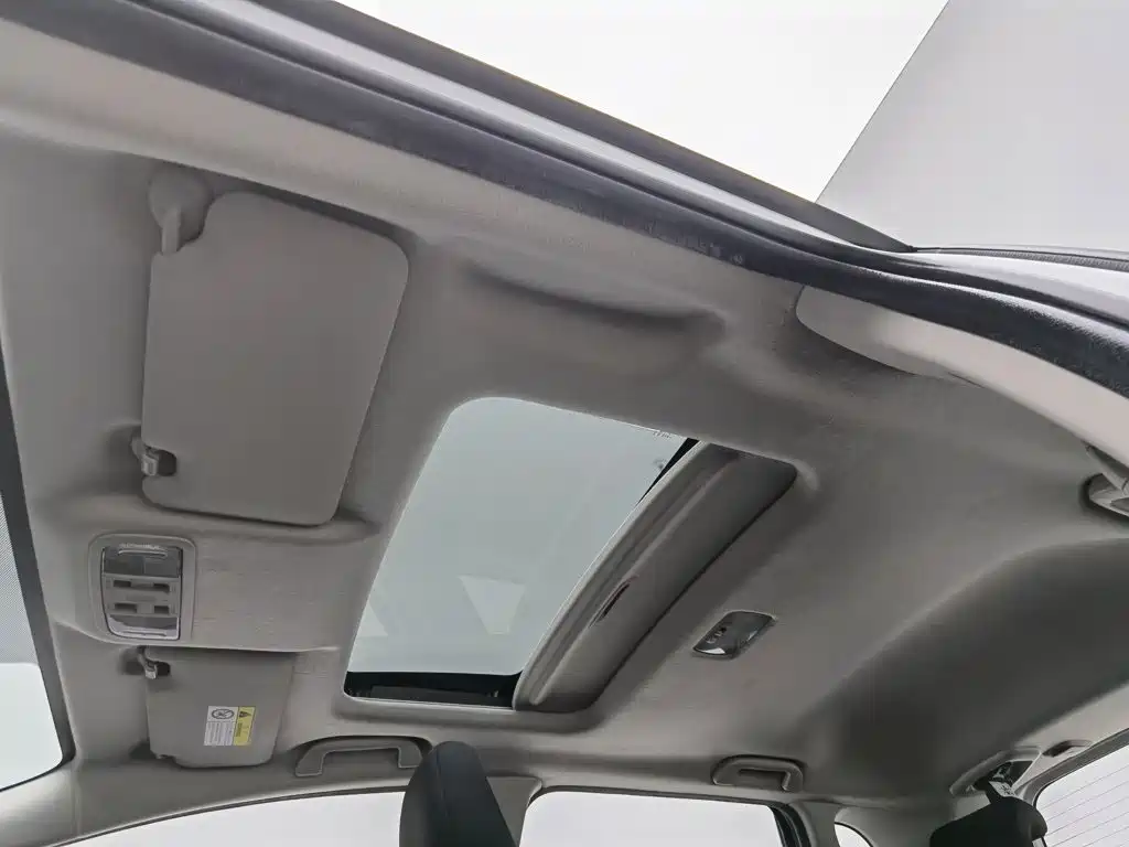 Honda Fit — фото 14