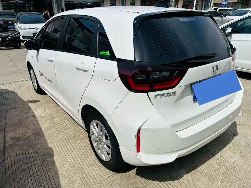 Honda Fit — фото 2
