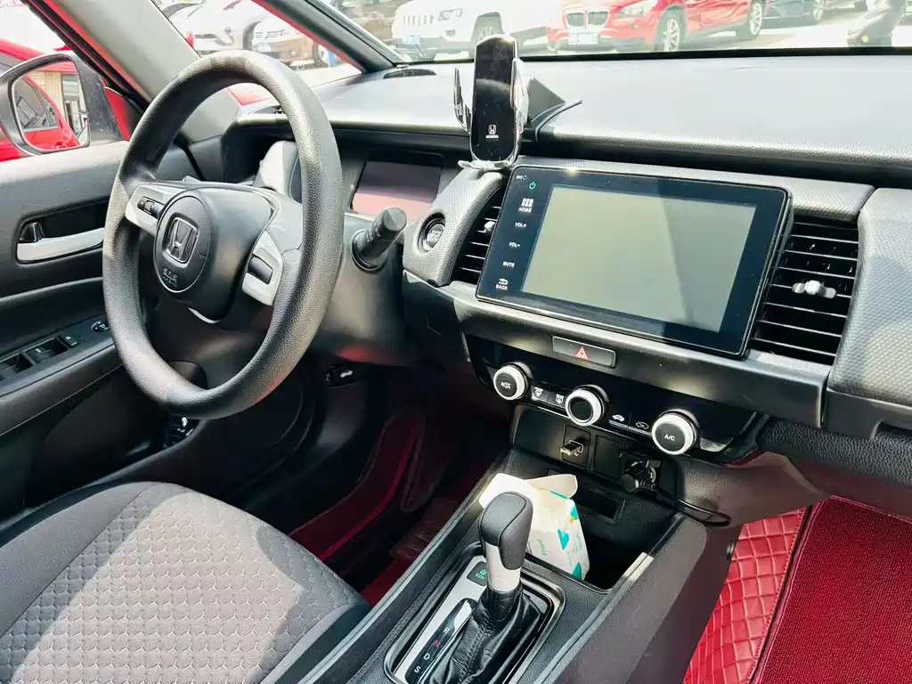 Honda Fit — фото 5