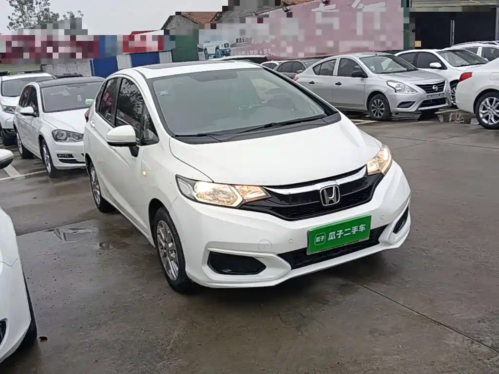 Honda Fit — фото 3