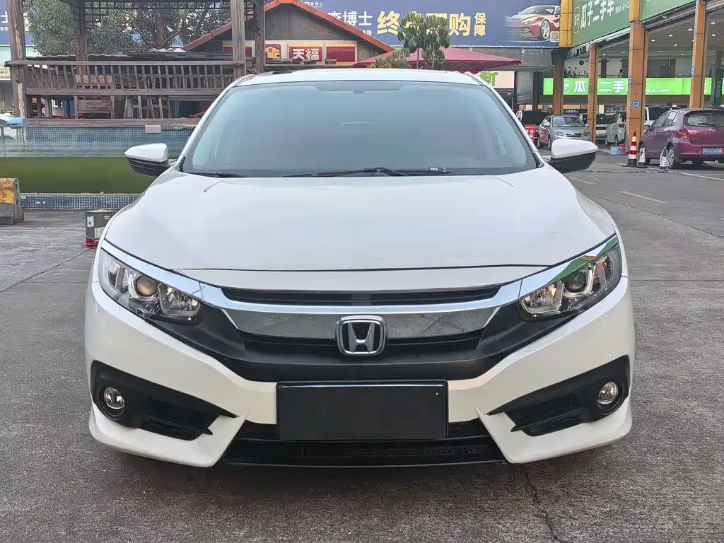 Honda Civic — фото 2