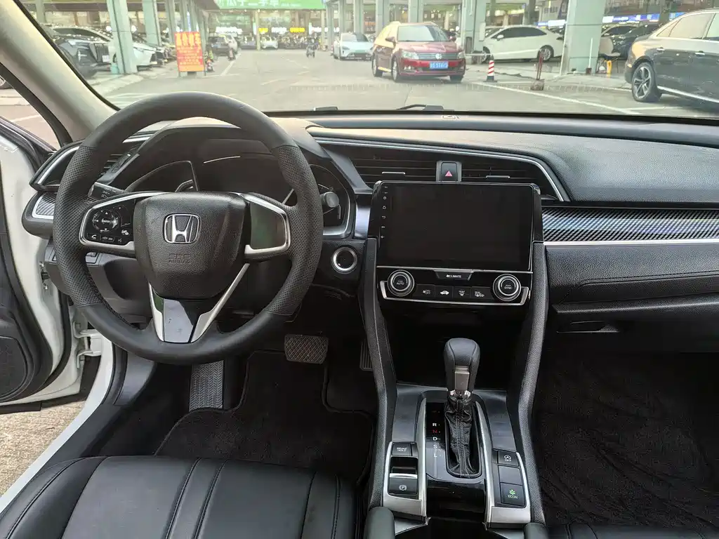 Honda Civic — фото 8
