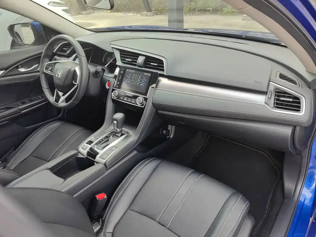 Honda Civic — фото 4