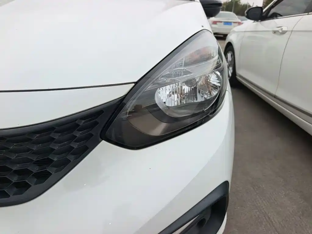 Honda Fit — фото 23