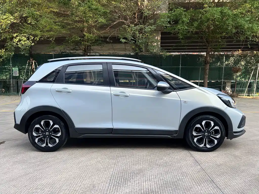 Honda Fit — фото 3