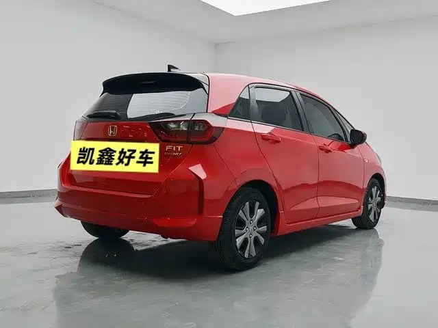 Honda Fit — фото 4