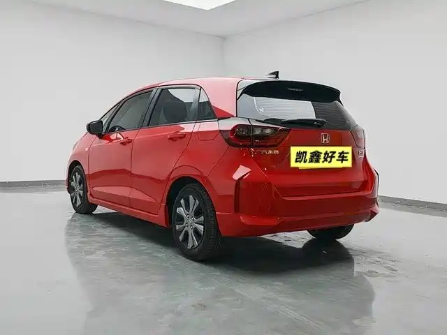 Honda Fit — фото 6