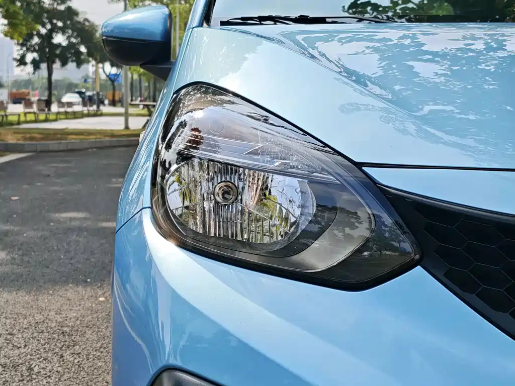 Honda Fit — фото 4