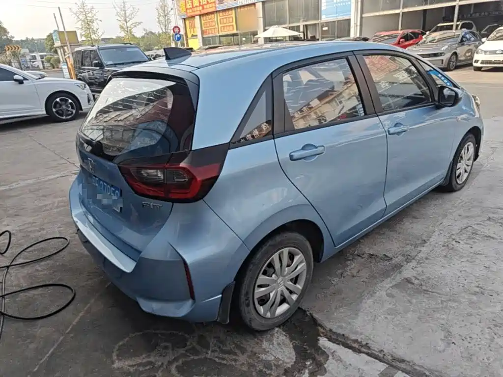 Honda Fit — фото 6