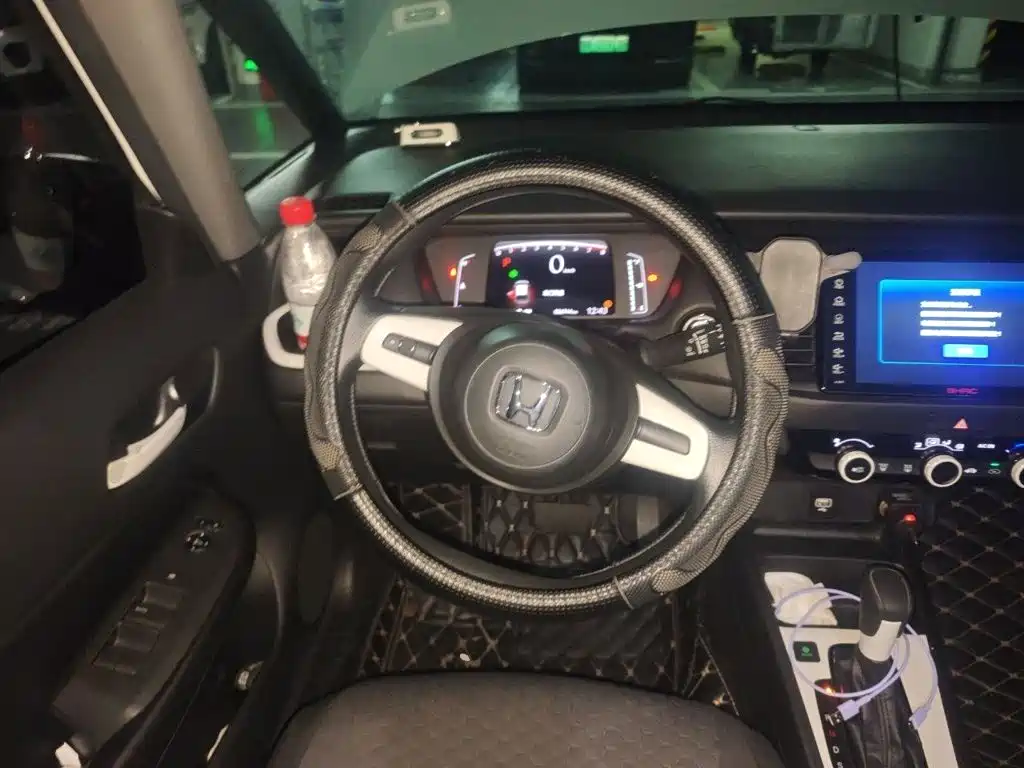 Honda Fit — фото 11