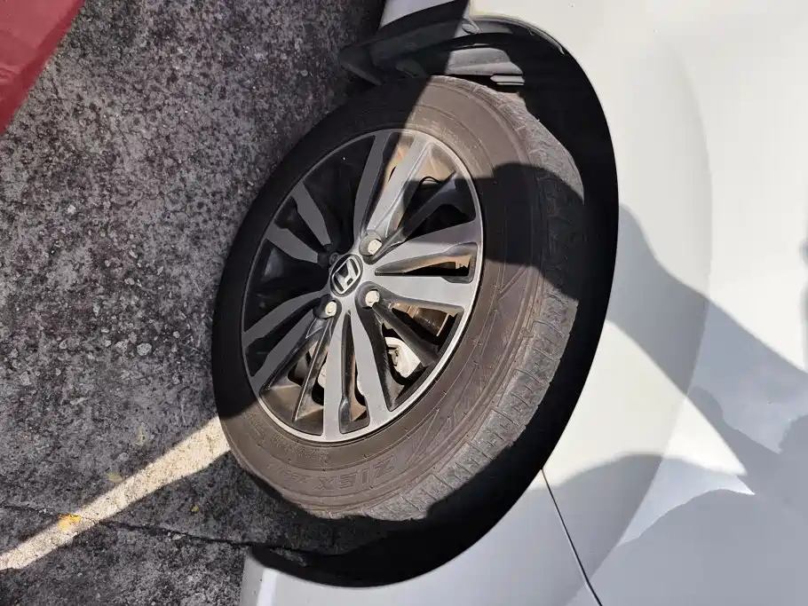 Honda Fit — фото 6