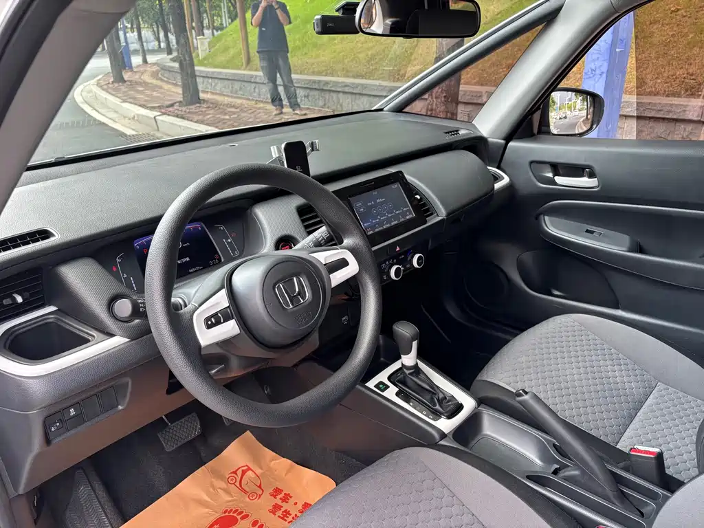 Honda Fit — фото 11