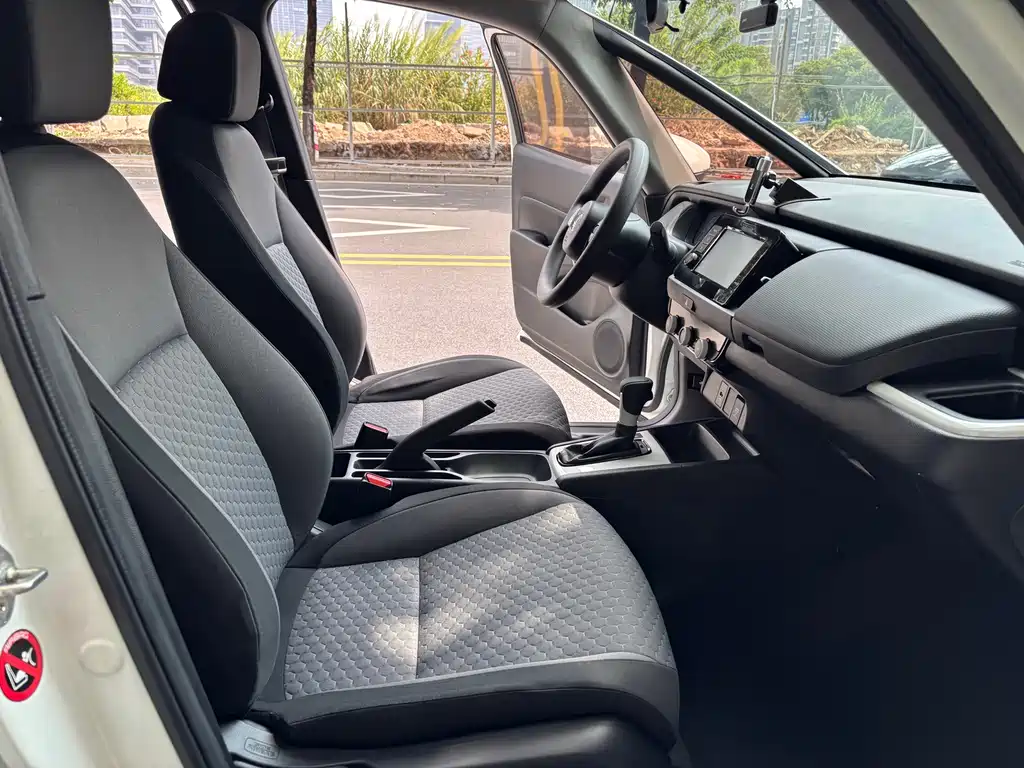 Honda Fit — фото 22