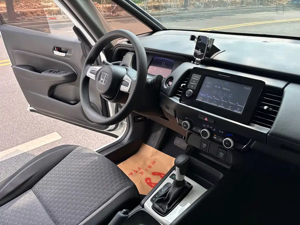 Honda Fit — фото 23