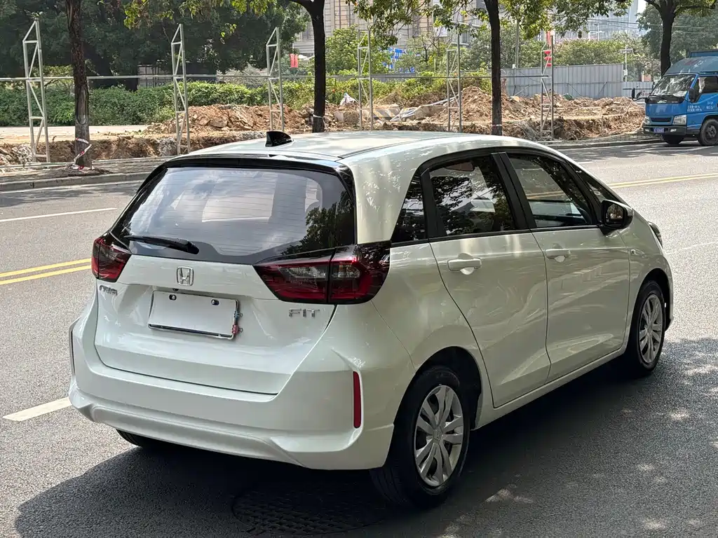 Honda Fit — фото 28